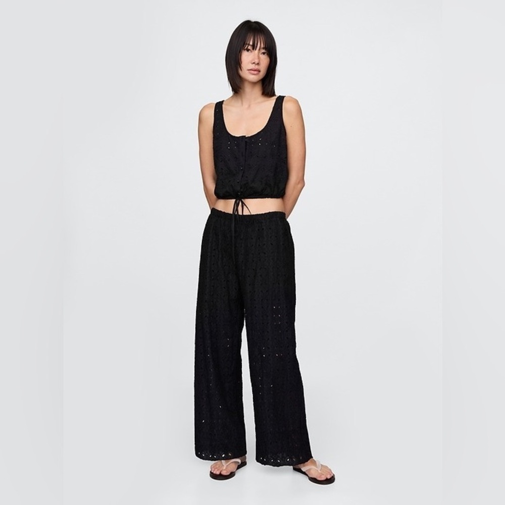 NEW! GAP Black Mid Rise Eyelet Easy Wide-Leg Pants - Multiple 🩷 #767735